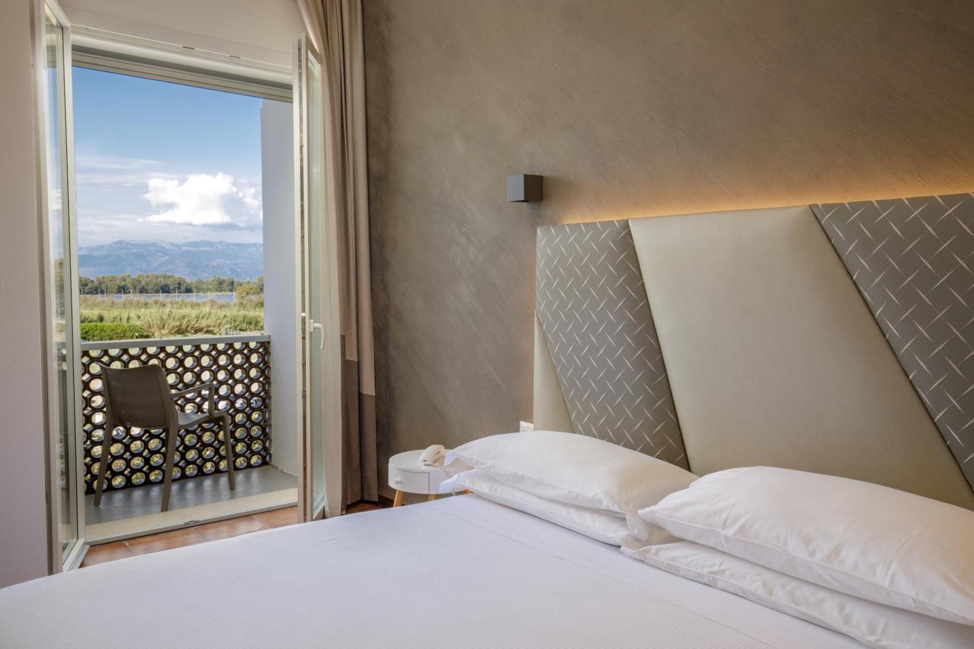 Hotel Tirreno Latina Eksteriør billede