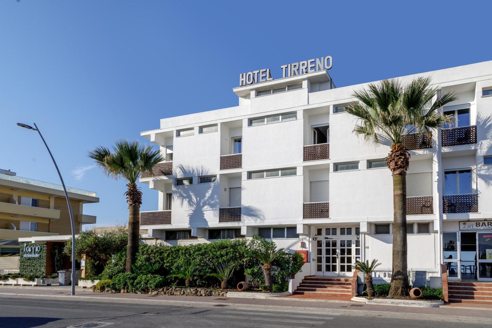 Hotel Tirreno Latina Eksteriør billede