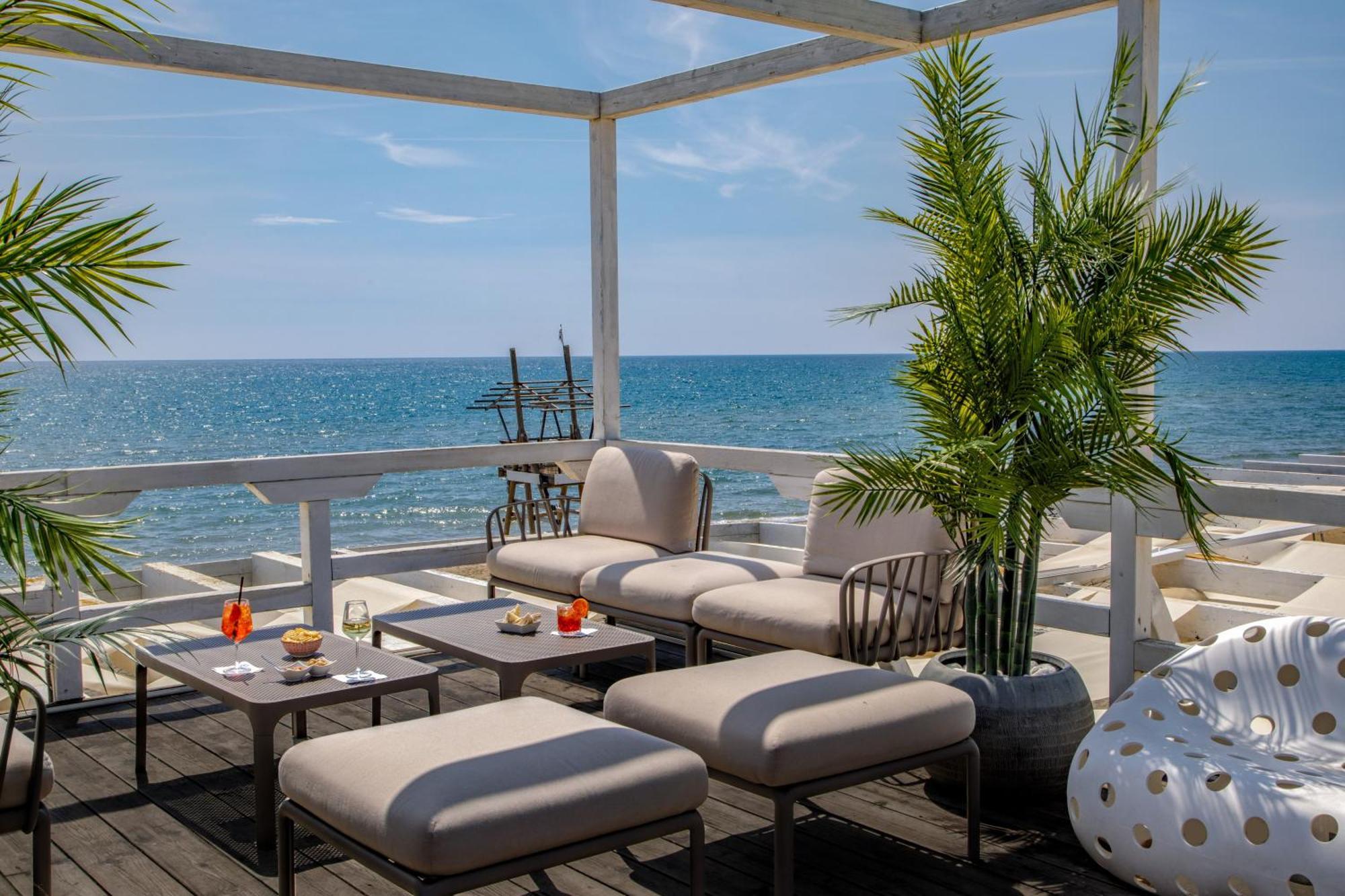 Hotel Tirreno Latina Eksteriør billede